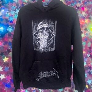 Hot Topic Black and white Metallica ‘One’ Hoodie